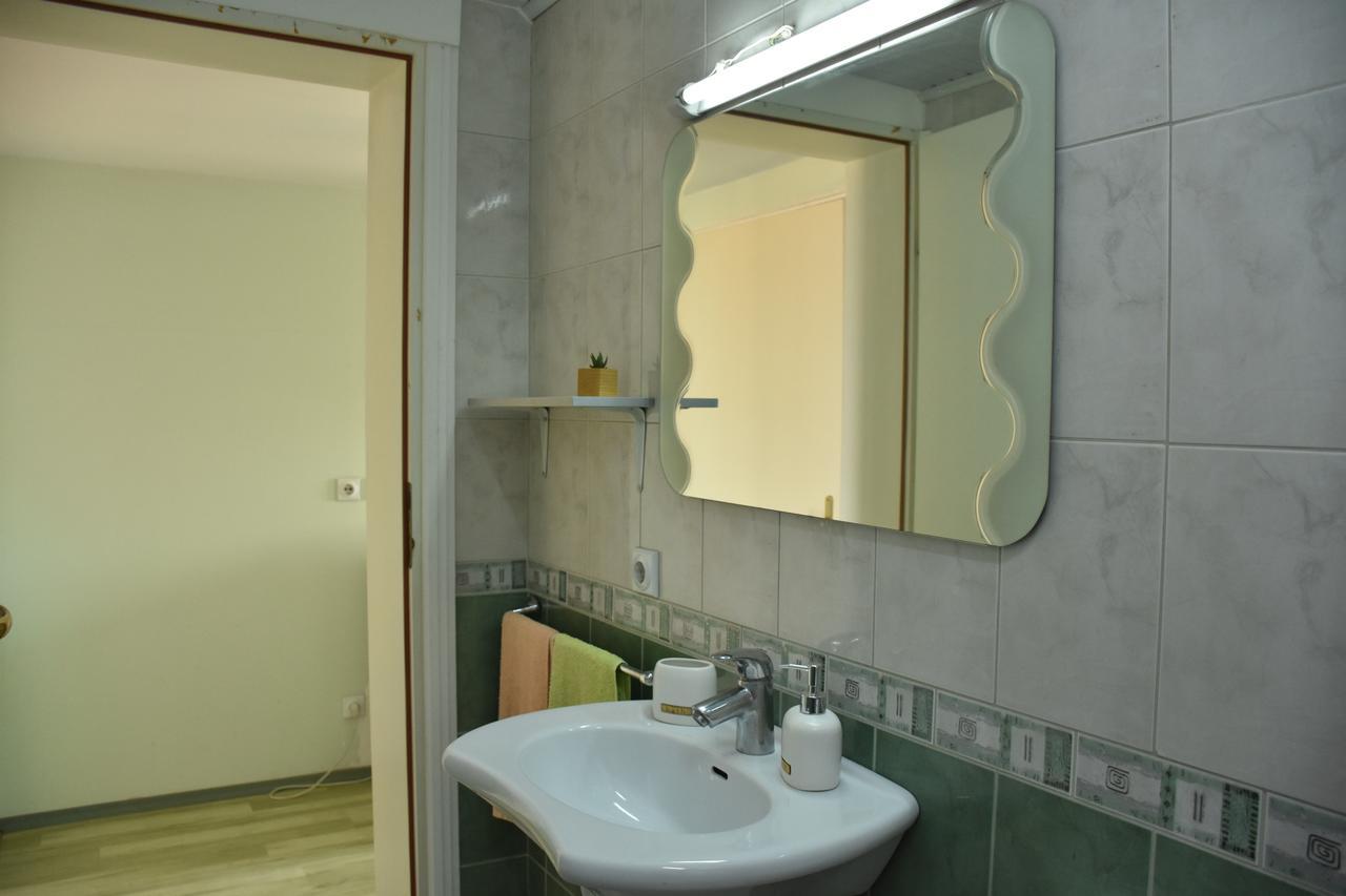 Bache Apartments Ohrid Bagian luar foto